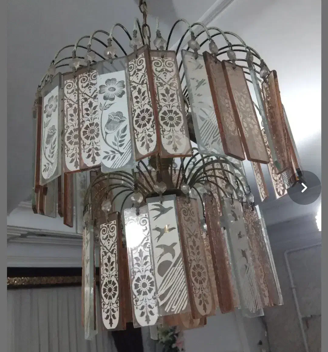 لوستر کلاسیک شیک|لوستر و چراغ آویز|رشت, شهرک آیت الله منتظری|دیوار