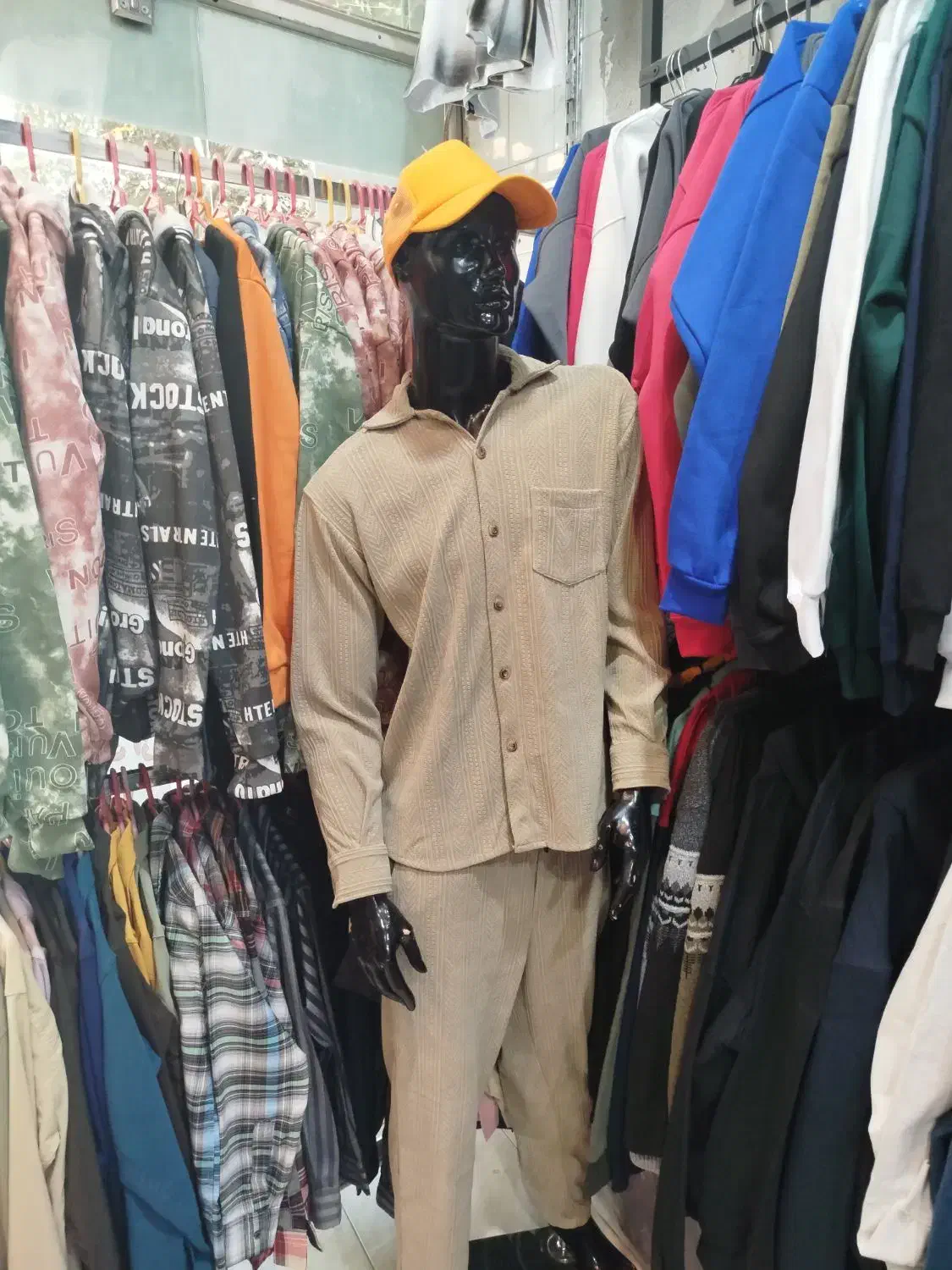 مانکن|فروشگاه و مغازه|فلاورجان, |دیوار