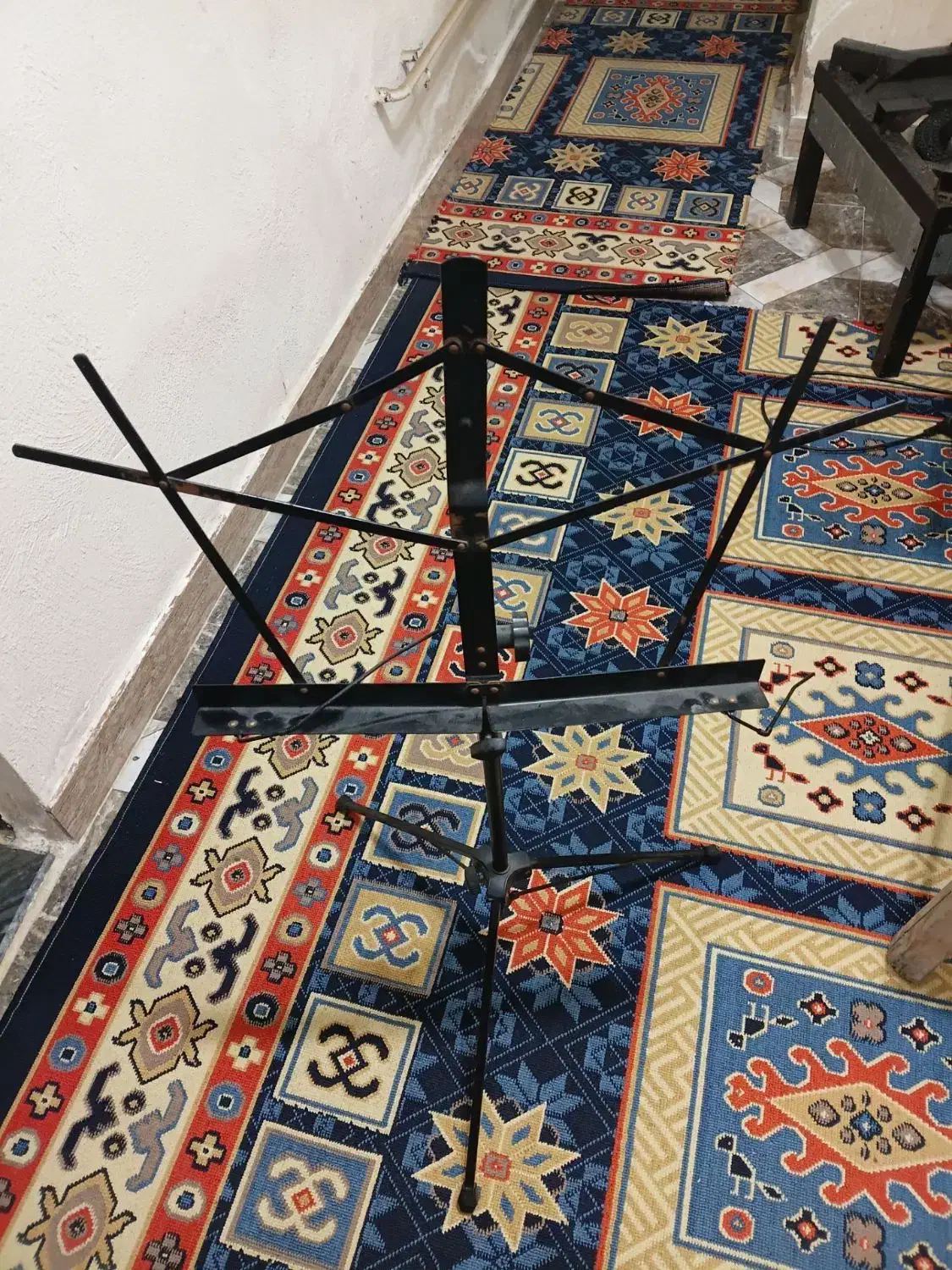 پایه نت|آلات موسیقی|ضیابر, |دیوار