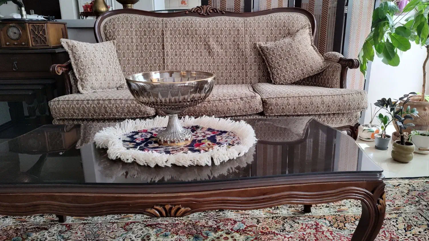 ست مبلمان خانگی ۹ نفره|مبلمان خانگی و میز عسلی|تهران, نیروی دریایی|دیوار