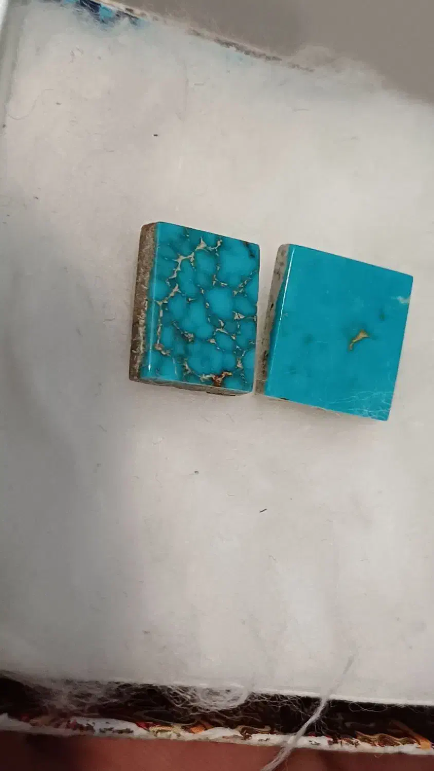 فیروزه های چهارگوش نیشابور طبیعی|جواهرات|مشهد, هفت تیر (حافظ)|دیوار