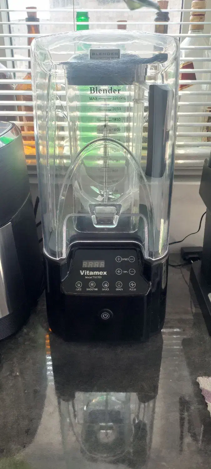 بلندر ویتامکس|کافی‌شاپ و رستوران|گرگان, |دیوار