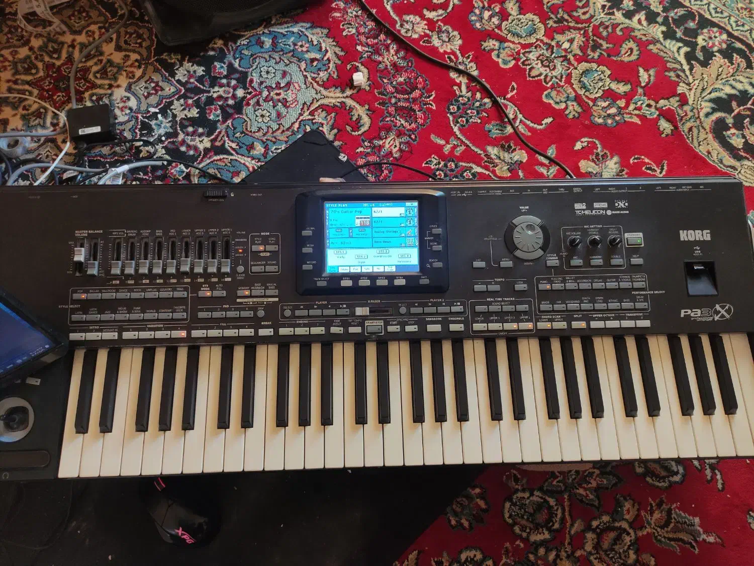 ارگ Pa3x فروشی|پیانو، کیبورد، آکاردئون|کبودرآهنگ, |دیوار