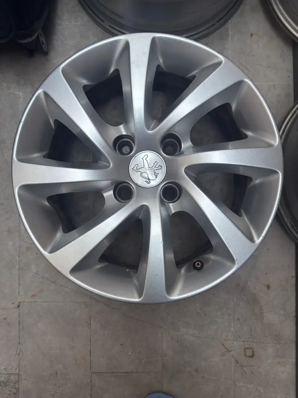 رینگ سایز ۱۵|قطعات یدکی و لوازم جانبی|تهران, صادقیه|دیوار