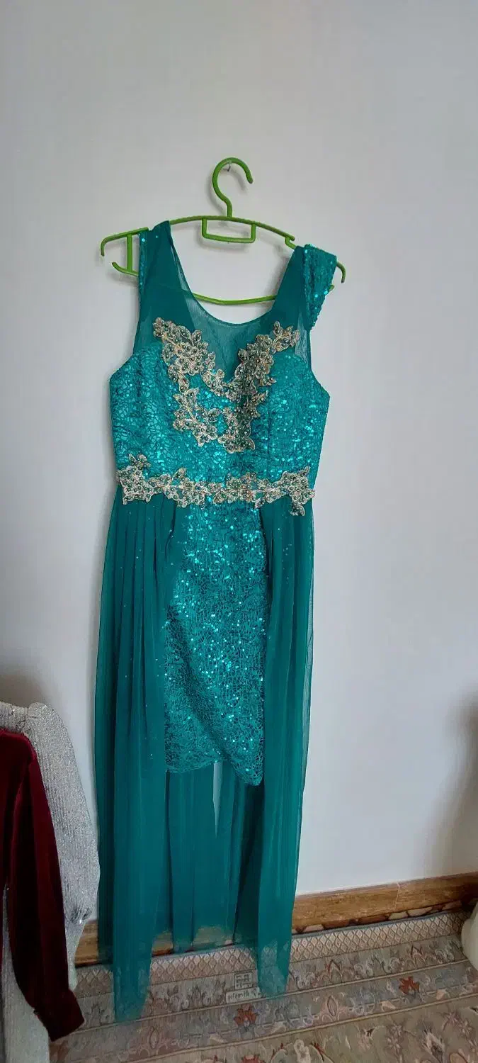 تمیز درحدنو بدون پارگی|لباس|یامچی, |دیوار