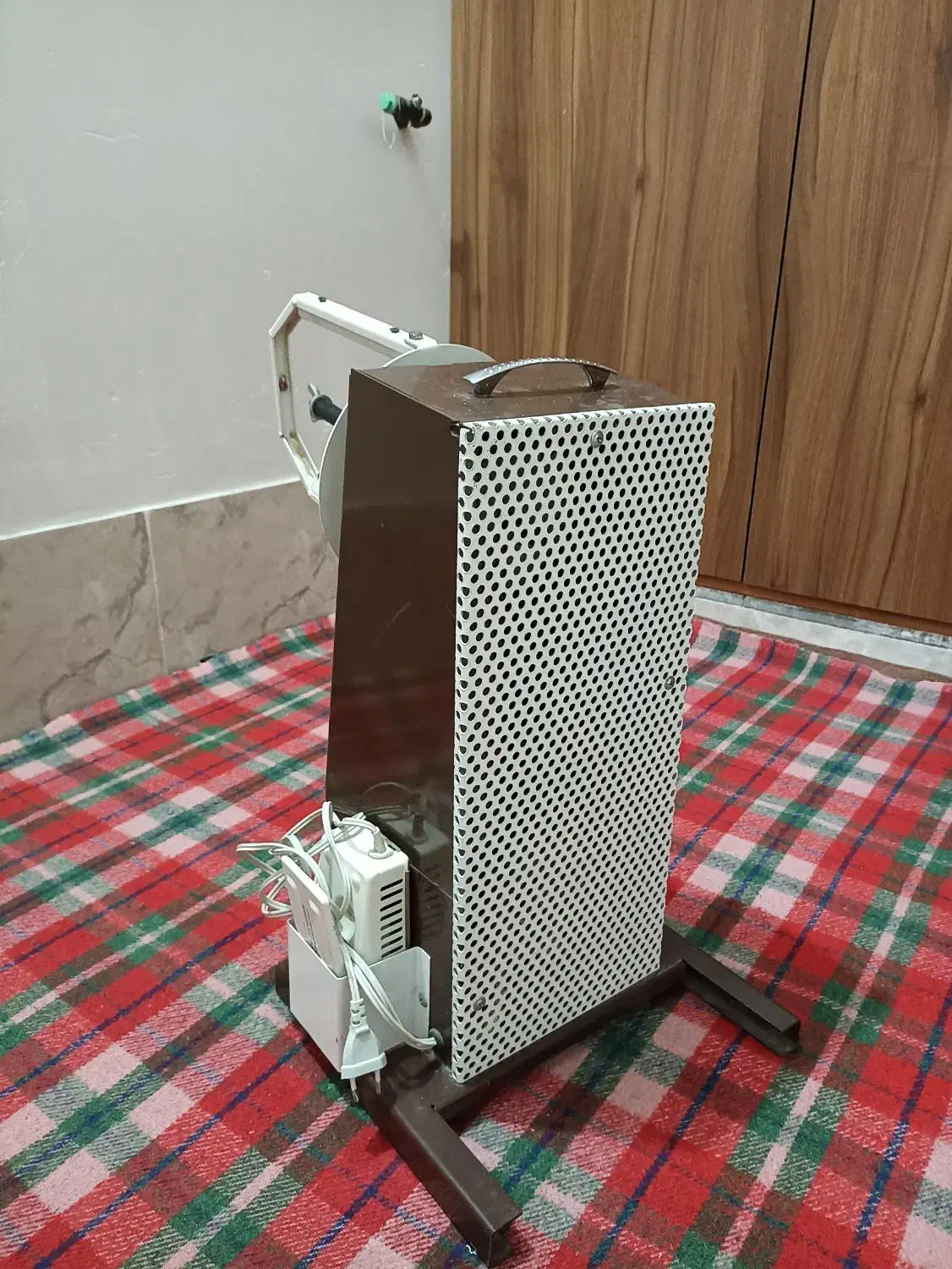 دستگاه پشم ریسی|ماشین‌آلات صنعتی|جهرم, |دیوار