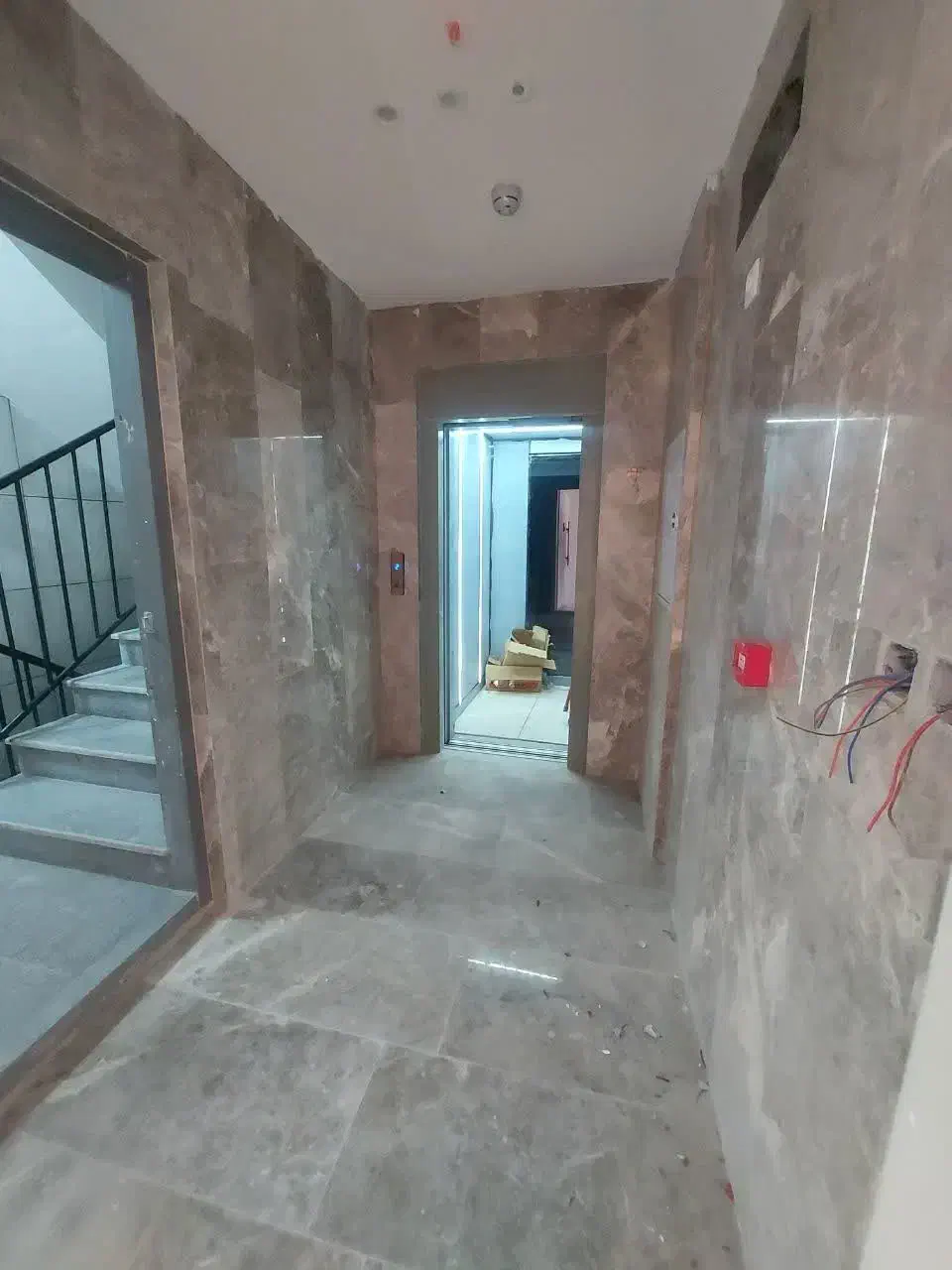 ابن یمین ، پارک فاطمی ، ۱۹۰متر ، ۳ خواب ، کلید اول|اجارهٔ آپارتمان|سبزوار, کوی بهار|دیوار