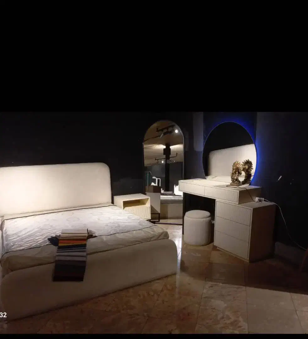 سرویس خواب میزوآرایش میزوآینه ست|تخت و سرویس خواب|کرمان, |دیوار