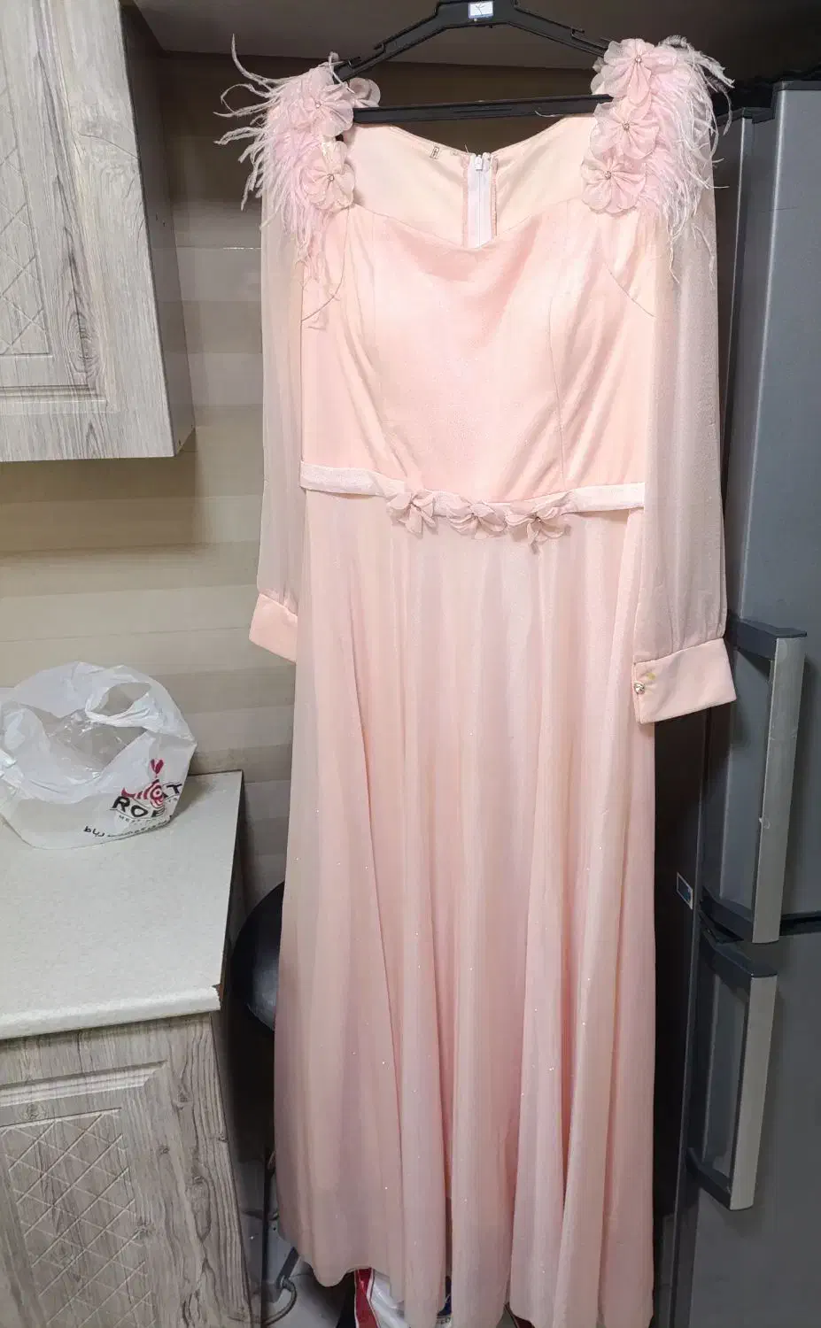 لباس مجلسی|لباس|رباطکریم, نصیرشهر|دیوار