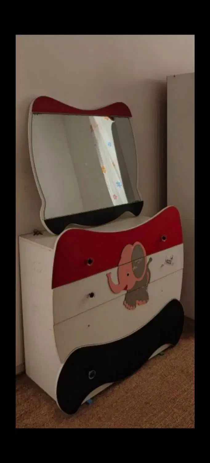 کمد میز و آینه سه تیکه|جاکفشی، کمد، دراور|بندر کنگان, |دیوار