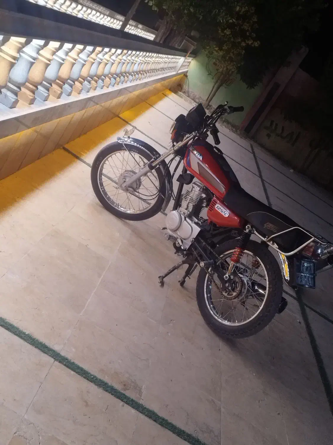 موتور 125|موتورسیکلت|کوه چنار, |دیوار