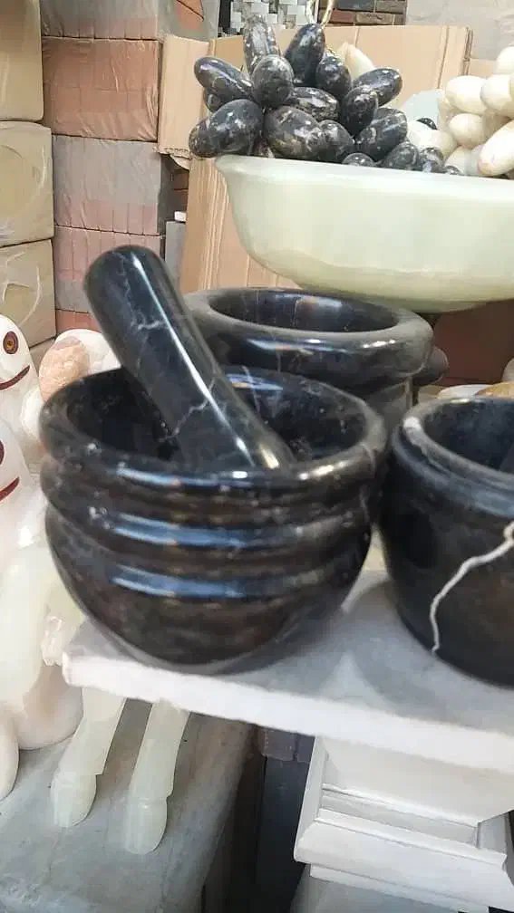 هاونگ سنگی مشکی بزرگ|کلکسیون اشیاء عتیقه|تهران, امامت|دیوار