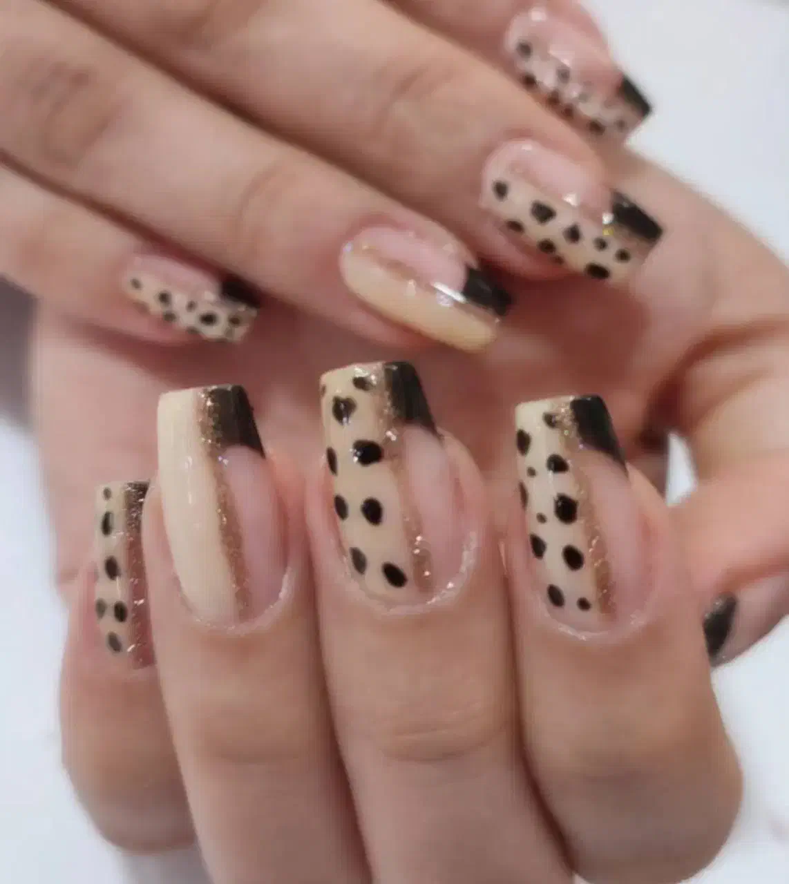 کاشت ناخن مژه فیبروز کراتین کار شنیون...|خدمات آرایشگری و زیبایی|مهاباد (آذربایجان غربی), |دیوار