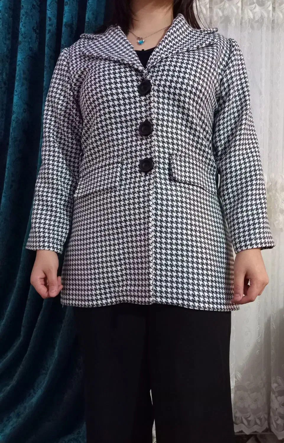 کت مجلسی|لباس|رشت, پل تالشان|دیوار