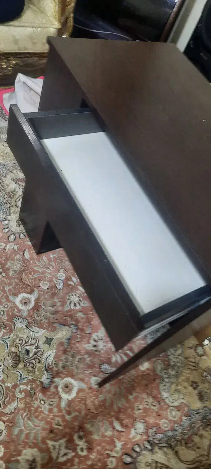 میز وصندلی|میز تحریر و کامپیوتر|تهران, والفجر (افسریه)|دیوار