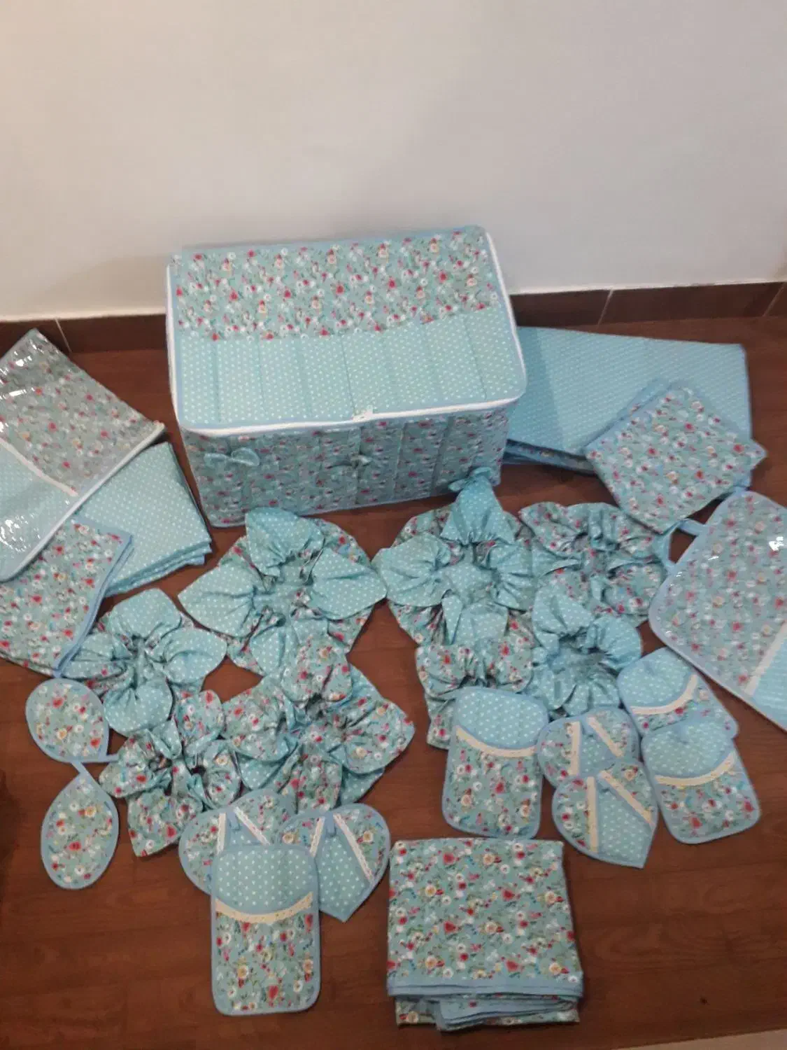 خیاطی سرویس اشپز خونه|سفره، حوله، دستمال آشپزخانه|مراغه, |دیوار