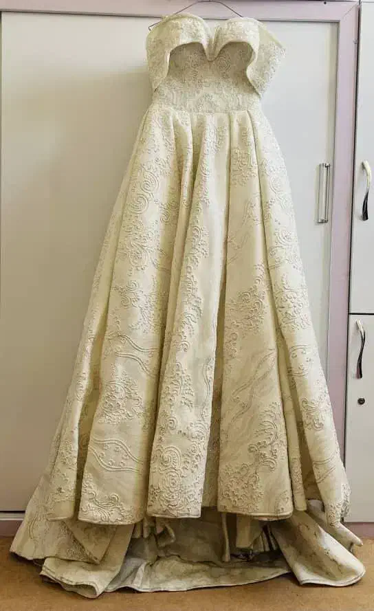 لباس عروس فروشی در حد نو|لباس|تبریز, |دیوار