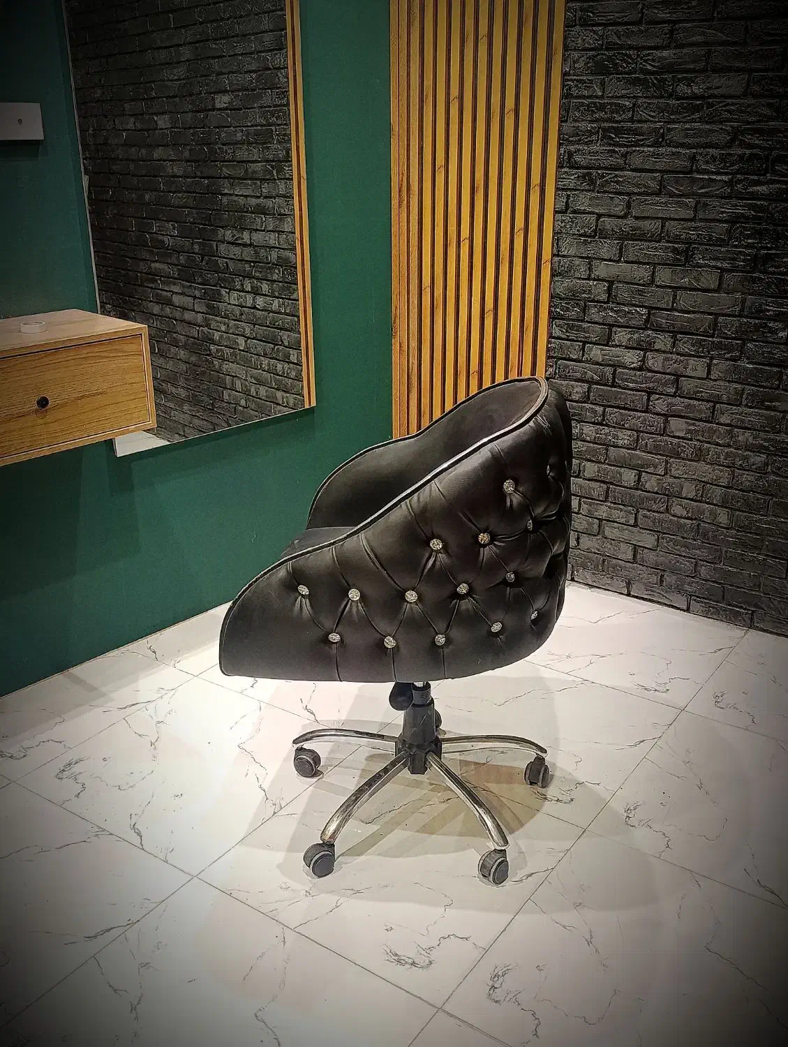 صندلی کپ|صندلی و نیمکت|تربتحیدریه, مظفریه|دیوار