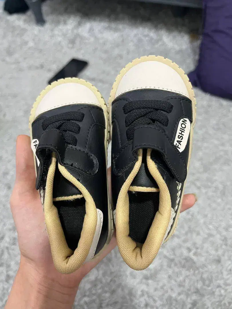 کفش بچه گانه|کفش و لباس بچه|رامشیر, |دیوار