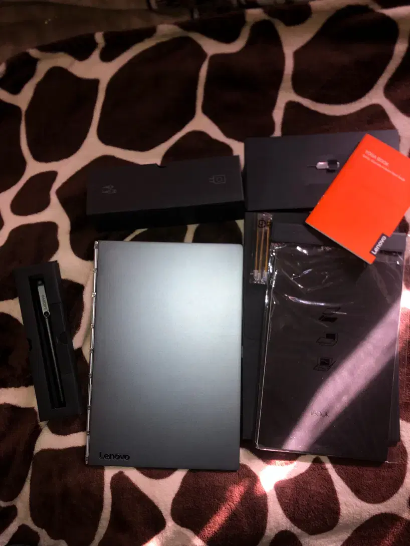 تبلت ویندوز دار لپ تاپ سیم کارت خ yoga book lenovo|رایانه همراه|تهران, حکمت|دیوار