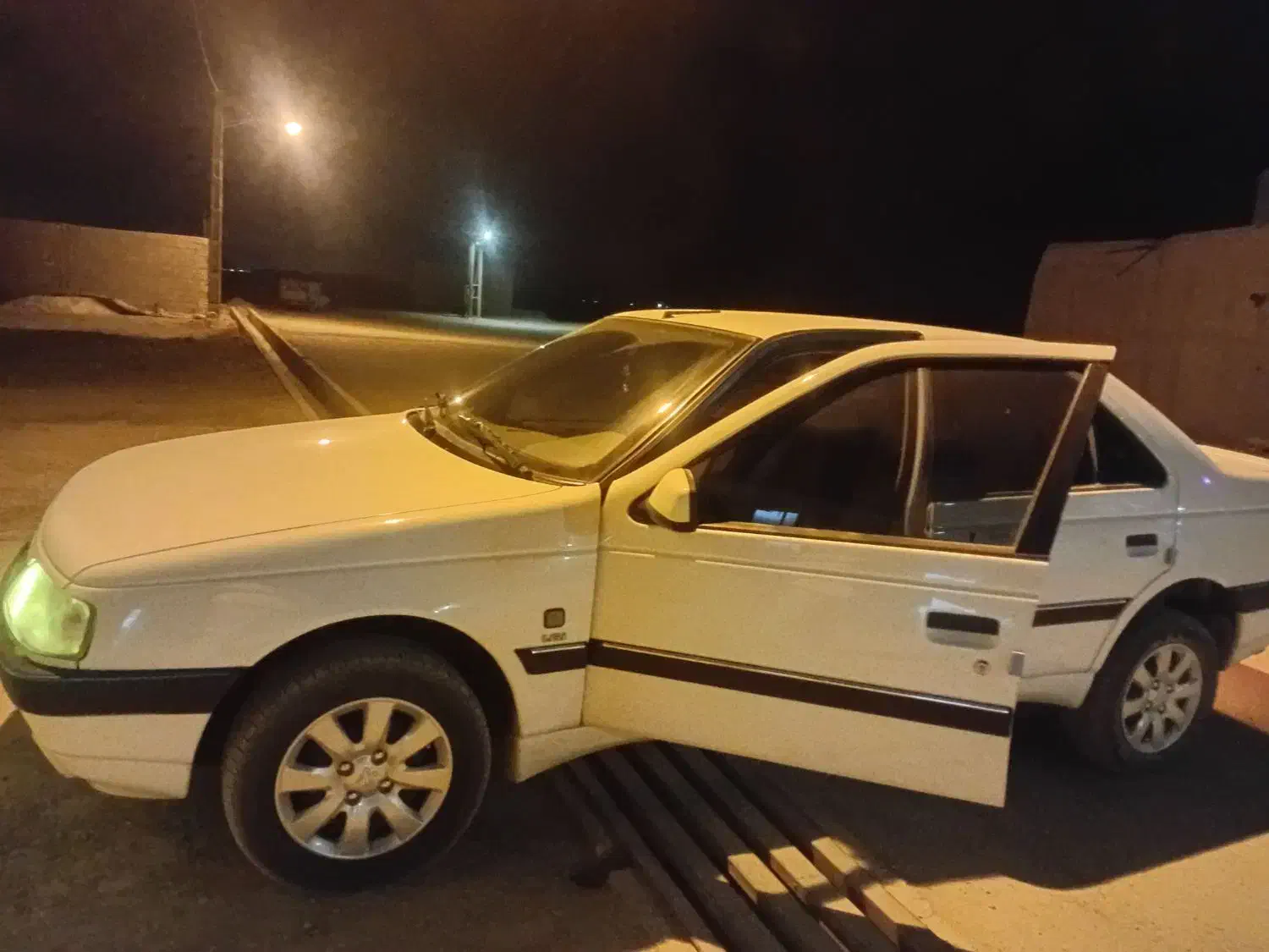 پژو 405|خودرو سواری و وانت|کبودرآهنگ, |دیوار