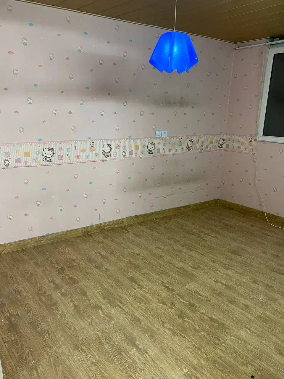 طبقه اول ۳خوابه (املاک سادات)