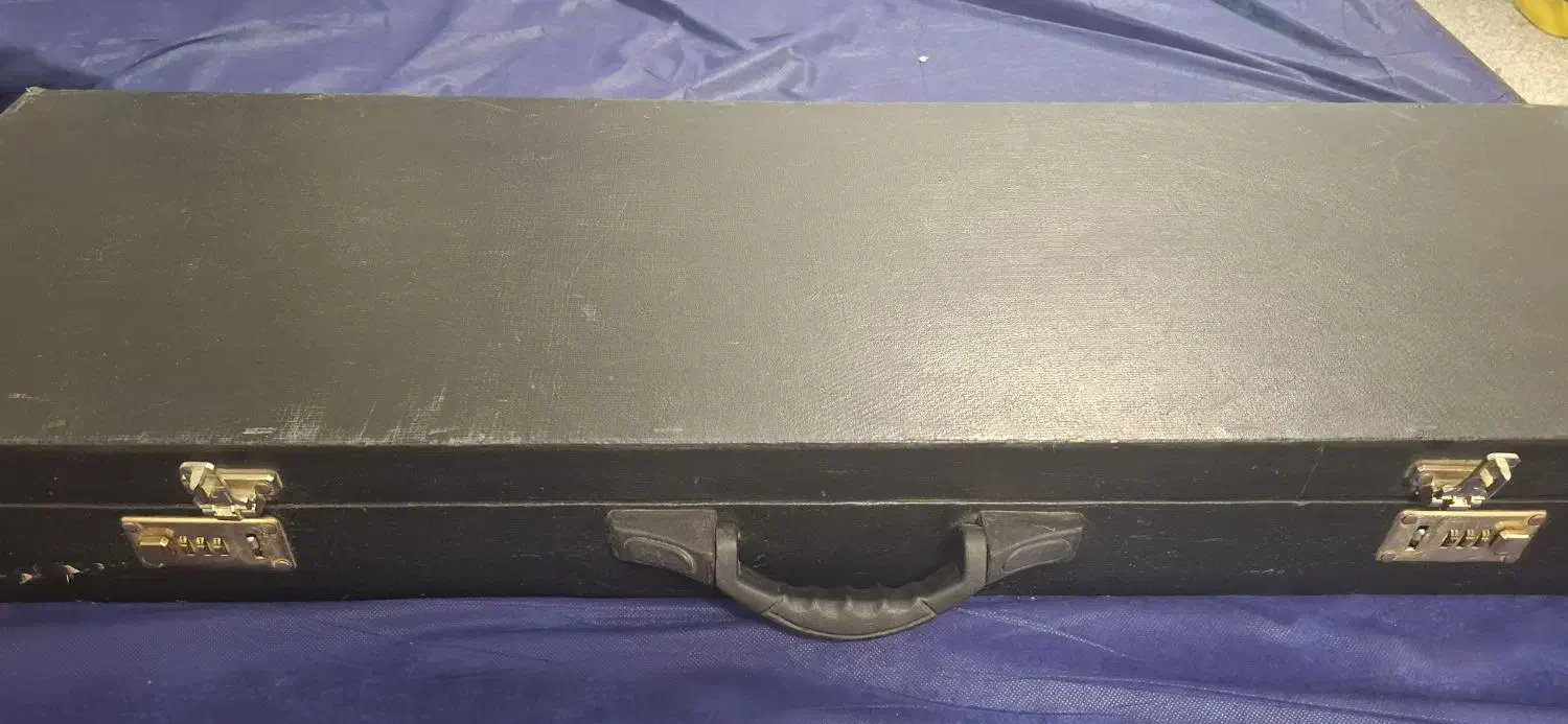 سنتور|سازهای سنتی|تهران, آبشار تهران (دریاچه)|دیوار