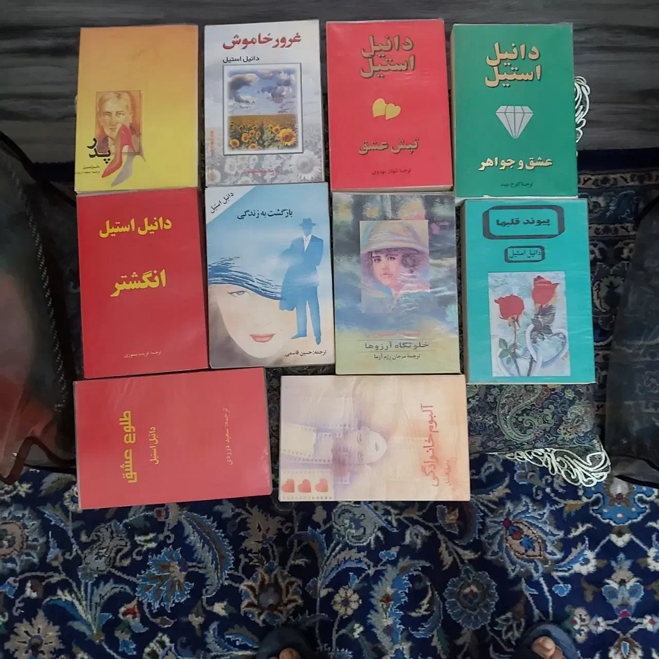 کتاب رمان خارجی|کتاب و مجله ادبی|اصفهان, مهرآباد|دیوار