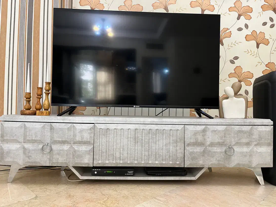 میز تلویزیون|مبلمان خانگی و میز عسلی|تهران, منیریه|دیوار