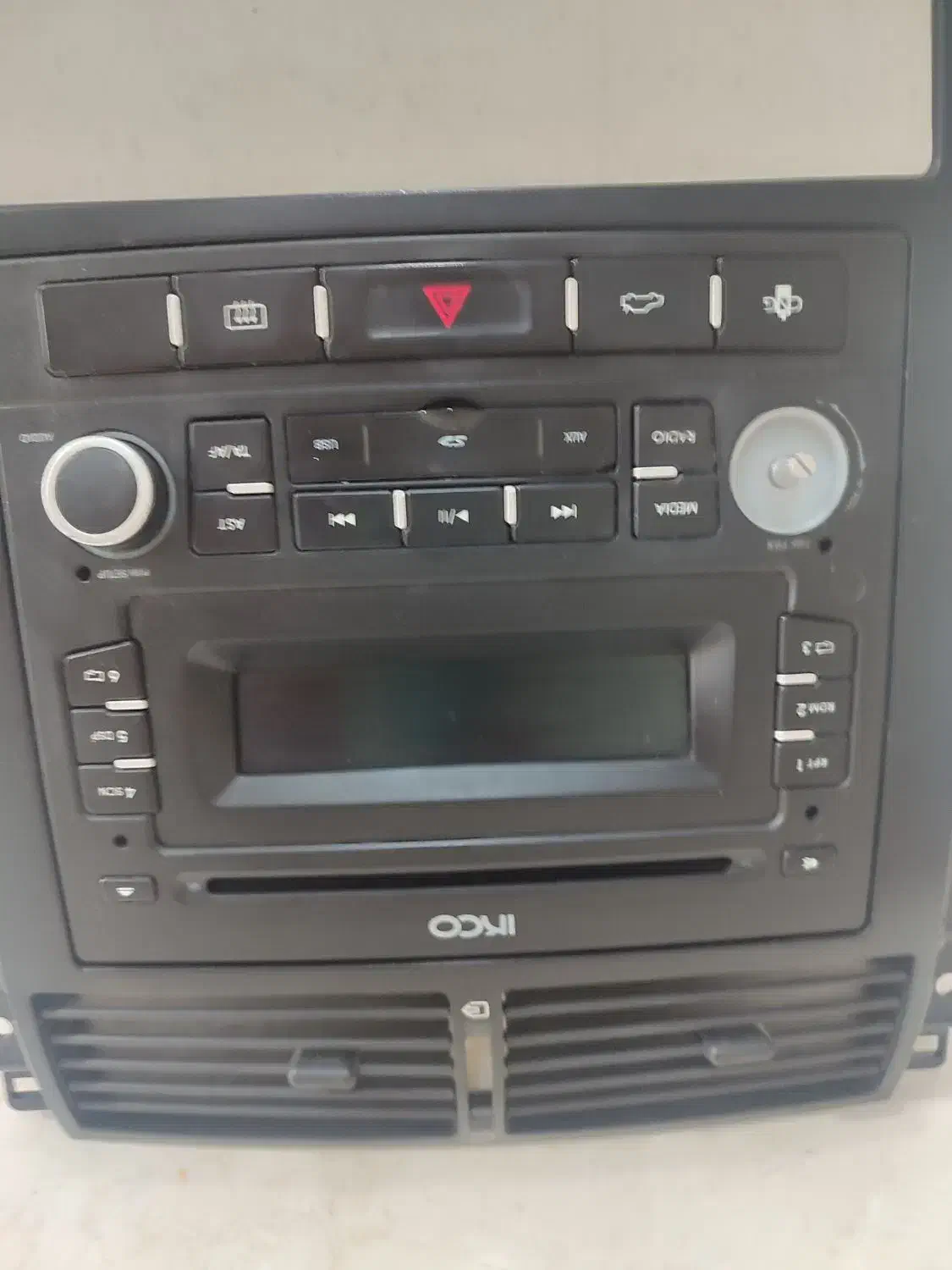 ضبط فابریک ماشین پژو 405 اس ال ایکس تیوفایو|قطعات یدکی و لوازم جانبی|اصفهان, ملکشهر|دیوار