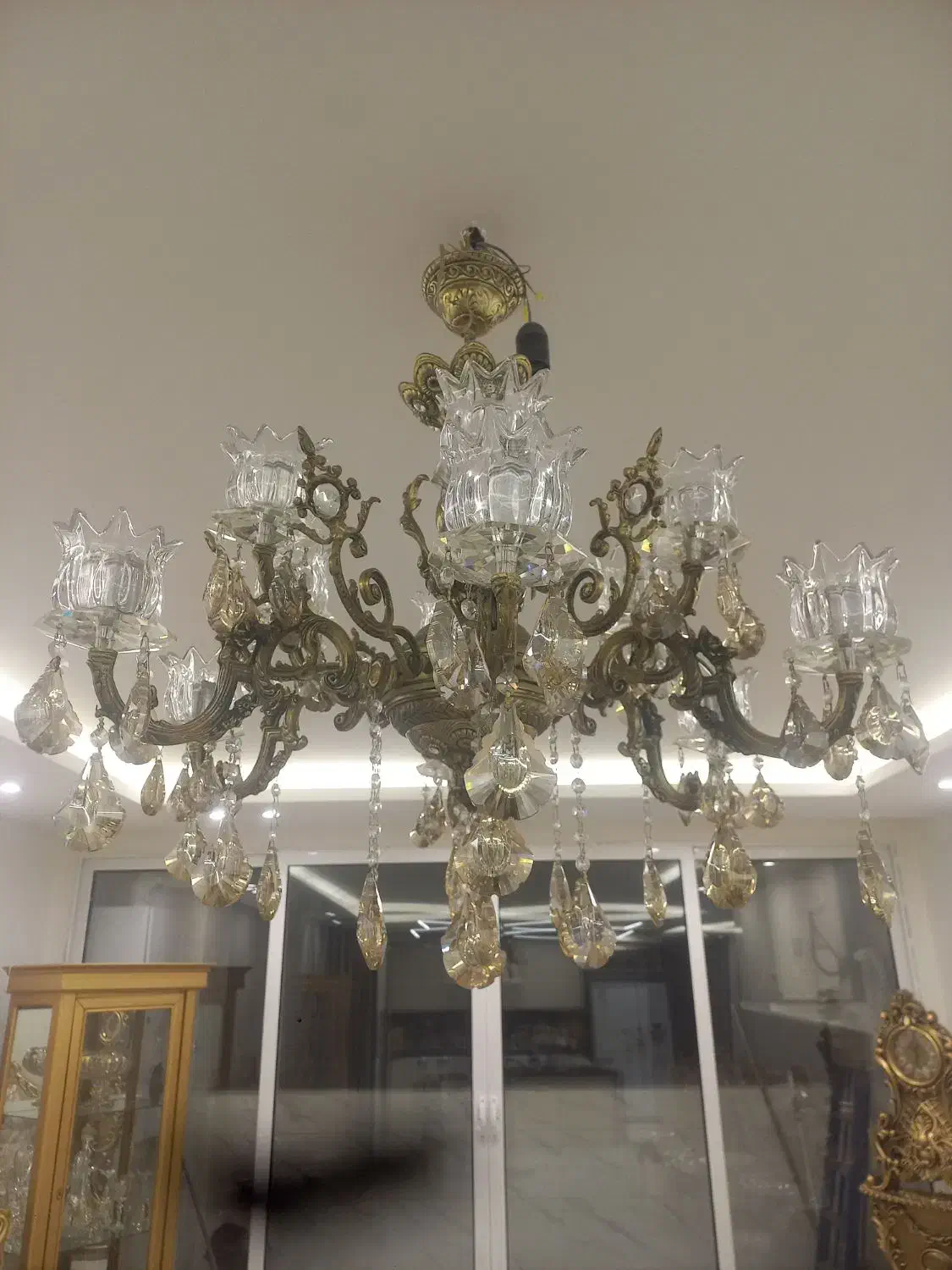 لوستر|لوستر و چراغ آویز|اصفهان, خرم|دیوار