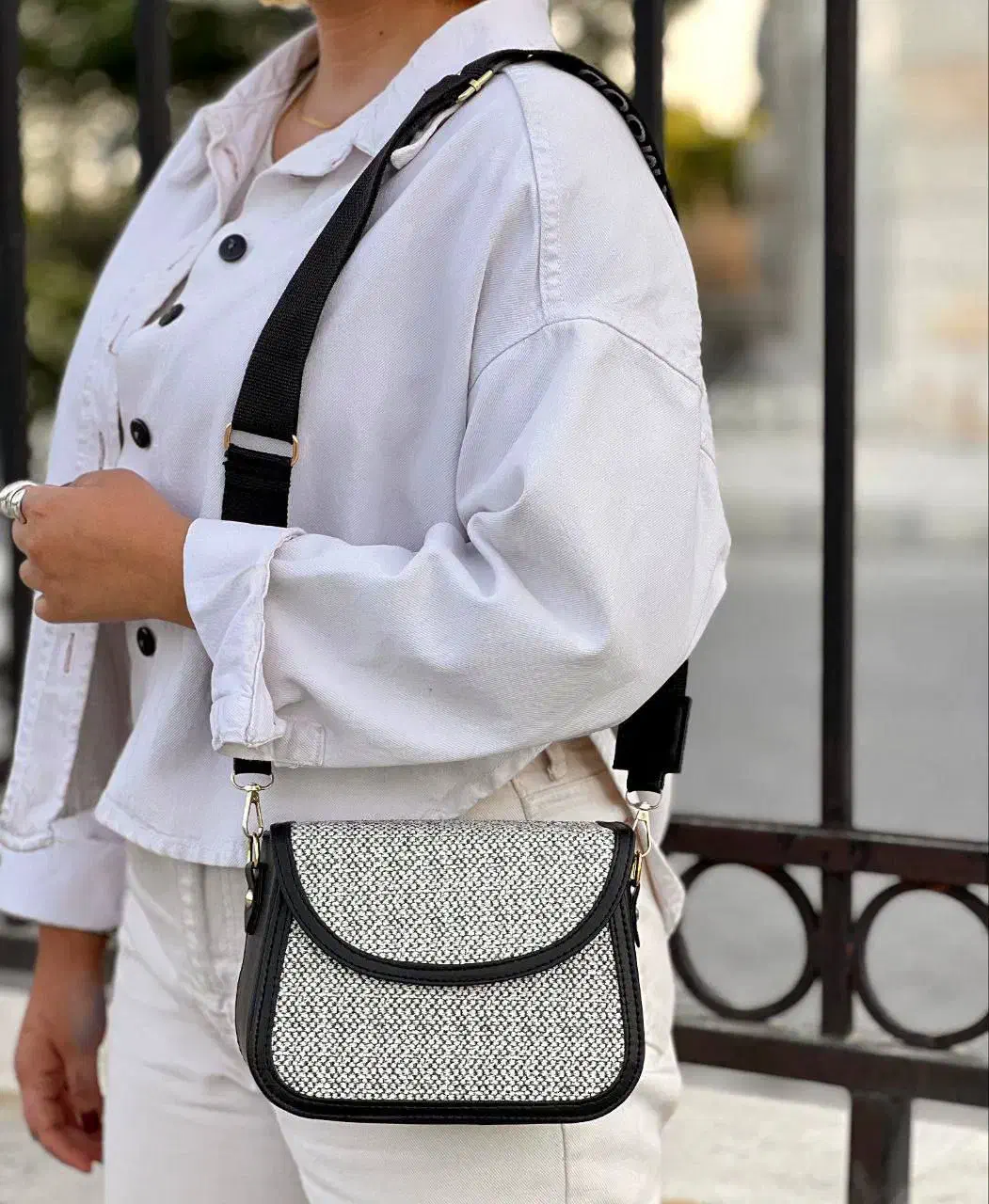 کیف عمده|کیف، کفش، کمربند|روانسر, |دیوار