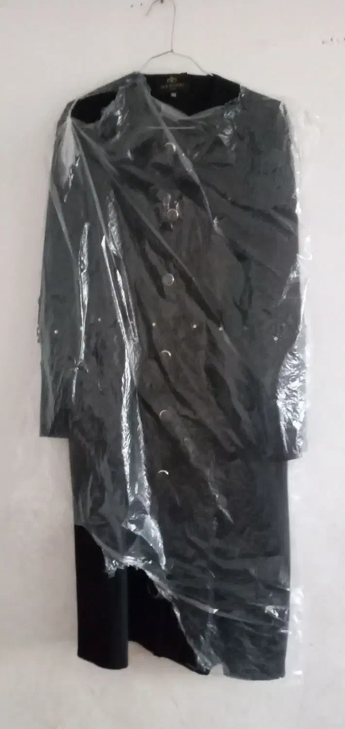 مانتو نو|لباس|میاندوآب, |دیوار