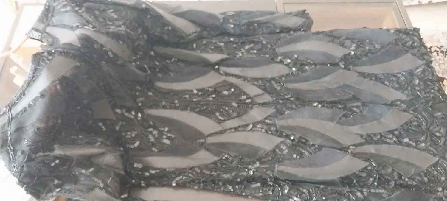 پیراهن مشگی کار دست ملیله وچرم|لباس|اراک, |دیوار