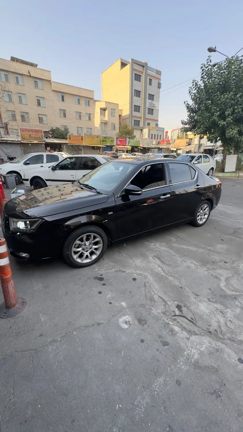 خودرو دنا پلاس اتومات بی رنگ کارشناس خریدار کمپلت|خودرو سواری و وانت|تهران, قلهک|دیوار