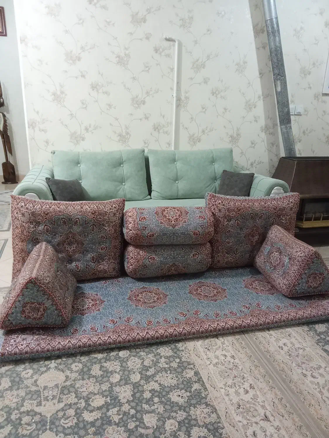 پشتی شاهنشین سری کامل  با رنگ توسی|پشتی|شهریار, شهرک وائین|دیوار