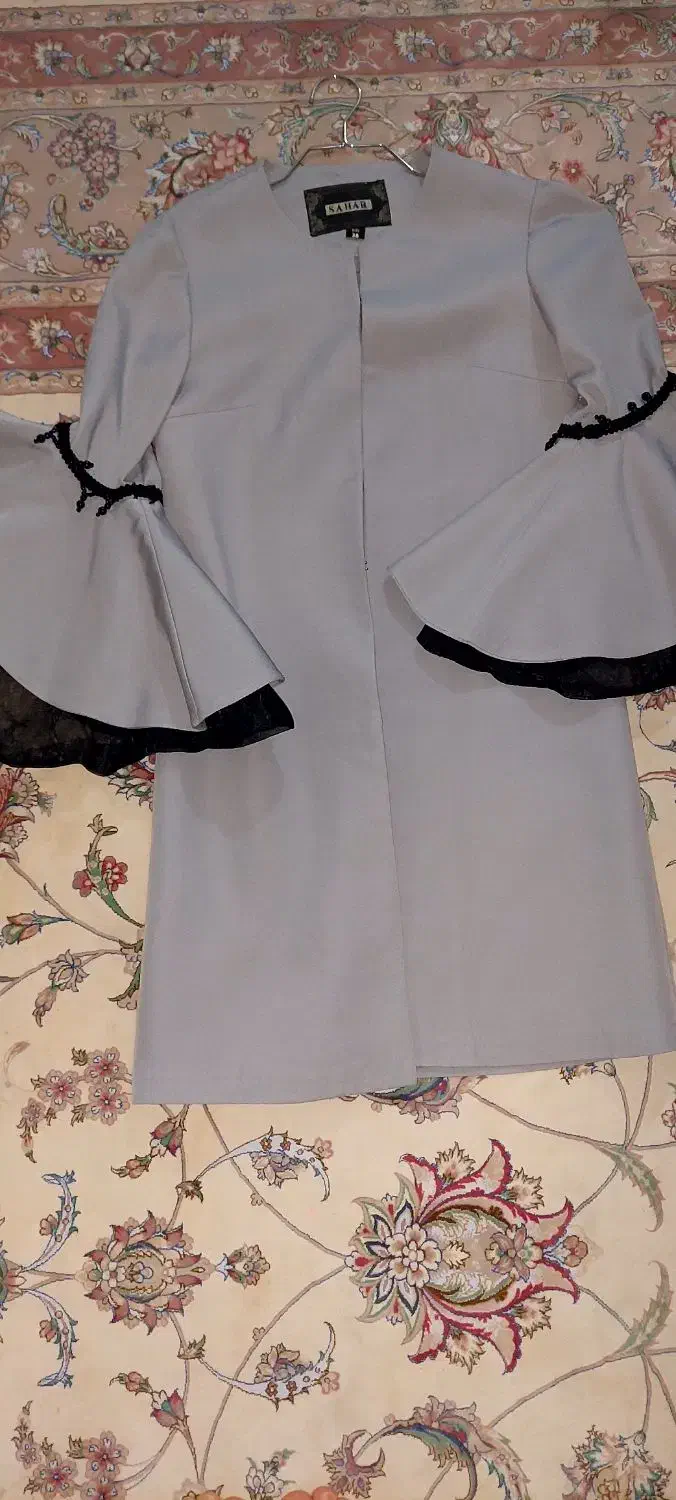 تعدای مانتو|لباس|قم, لبچال|دیوار