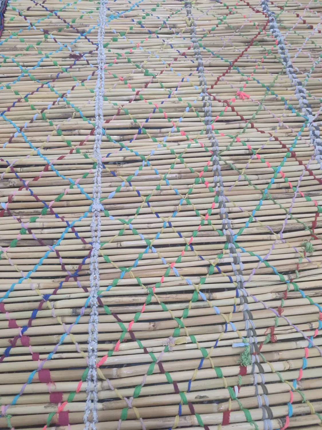 فروش فوری چیت|فرش|آبدانان, |دیوار