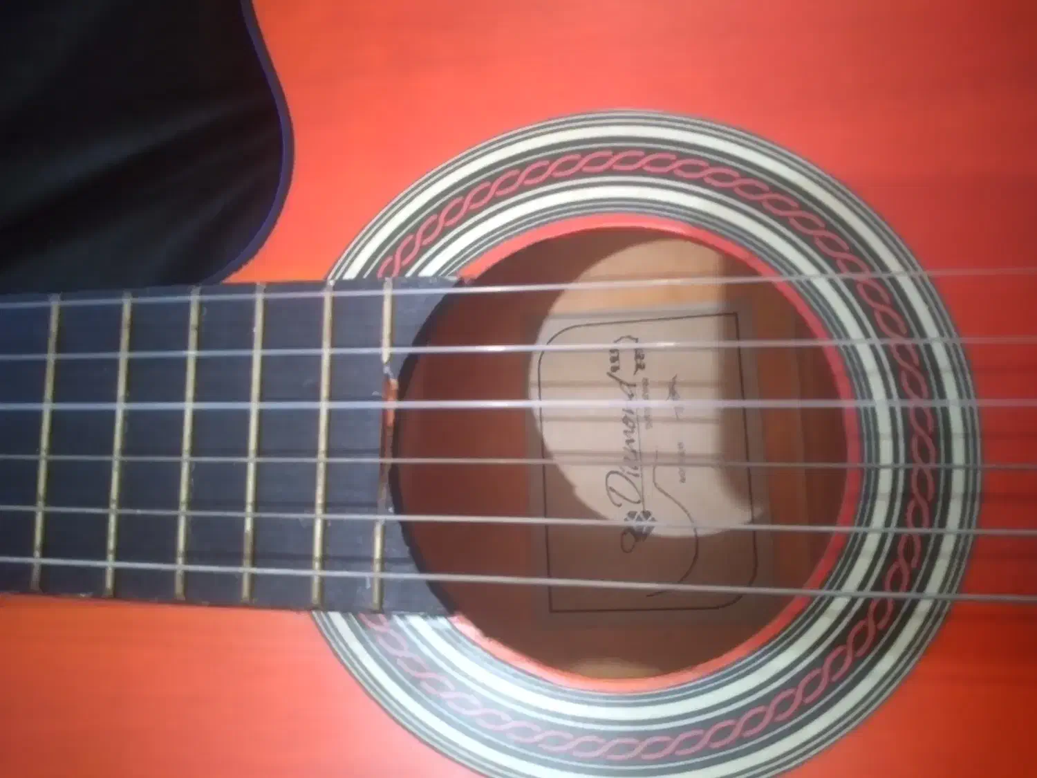 گیتار کلاسیک  نو برند دیاموند ۴/۴|گیتار، بیس، امپلیفایر|گرگان, |دیوار