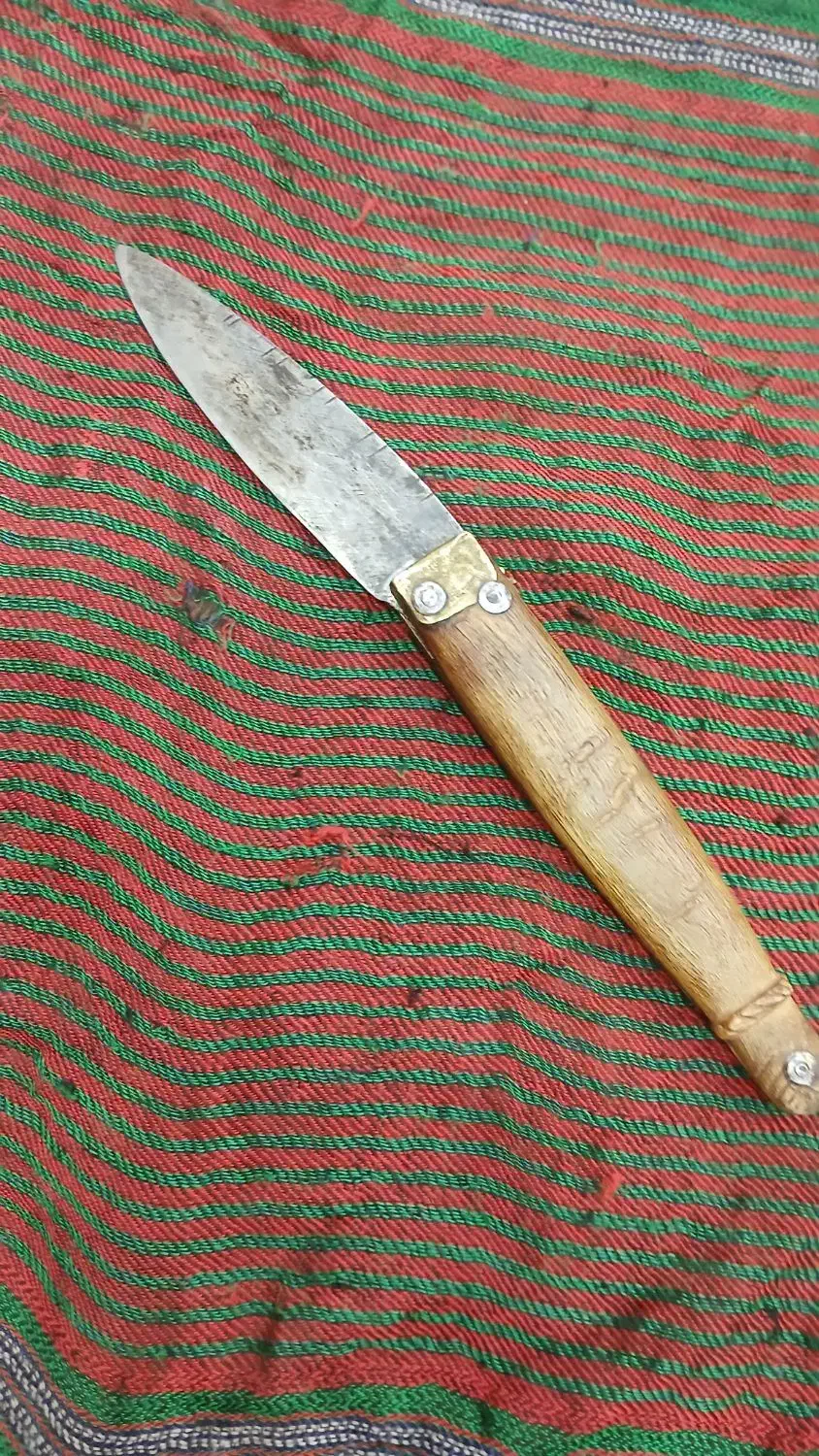 فروش چاقو تیز وجنس مرغوب|کلکسیون و سرگرمی|جوانرود, |دیوار