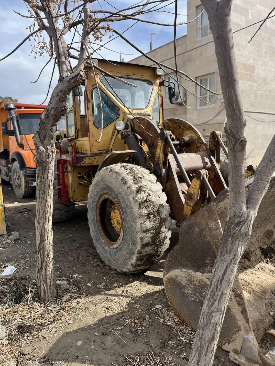 لودر ۹۵۰کاترپیلار|خودرو سنگین|رباط‌کریم, الارد|دیوار