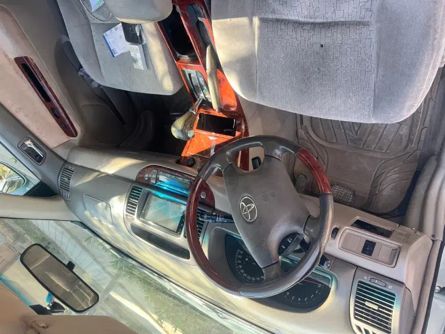 کمری گرند ۶سیلندر اتوماتیک تقریبا دور رنگ|خودرو سواری و وانت|اصفهان, کوی راه حق|دیوار