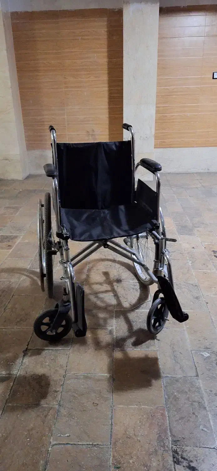 ویلچر|آرایشی، بهداشتی، درمانی|رودهن, |دیوار