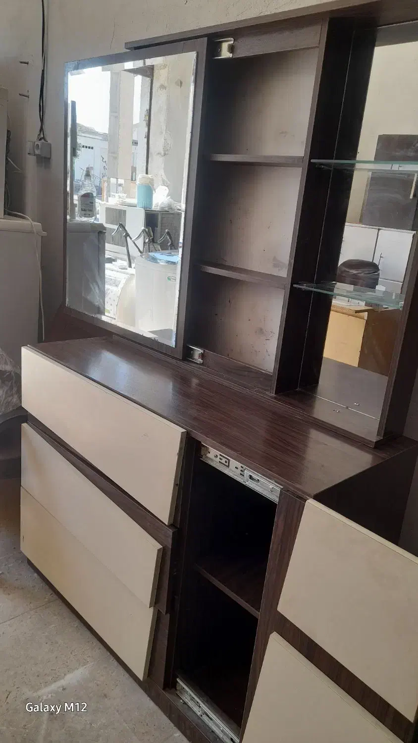 میز ارایشی|مبلمان خانگی و میز عسلی|بهبهان, |دیوار