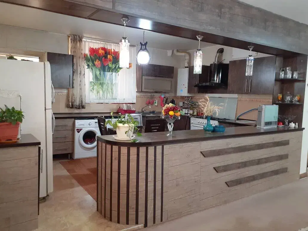 فروش اپارتمان سه خواب /معاوضه با یک خوابه در صدرا|فروش آپارتمان|صدرا-فارس, فاز ۱|دیوار