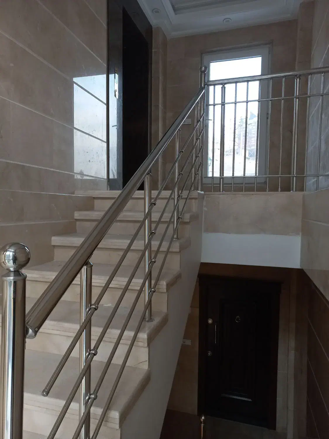 نرده و حفاظ استیل. پله گرد.شهریارملارداندیشه فردیس|خدمات پیشه و مهارت|اندیشه, شهرک صدف|دیوار