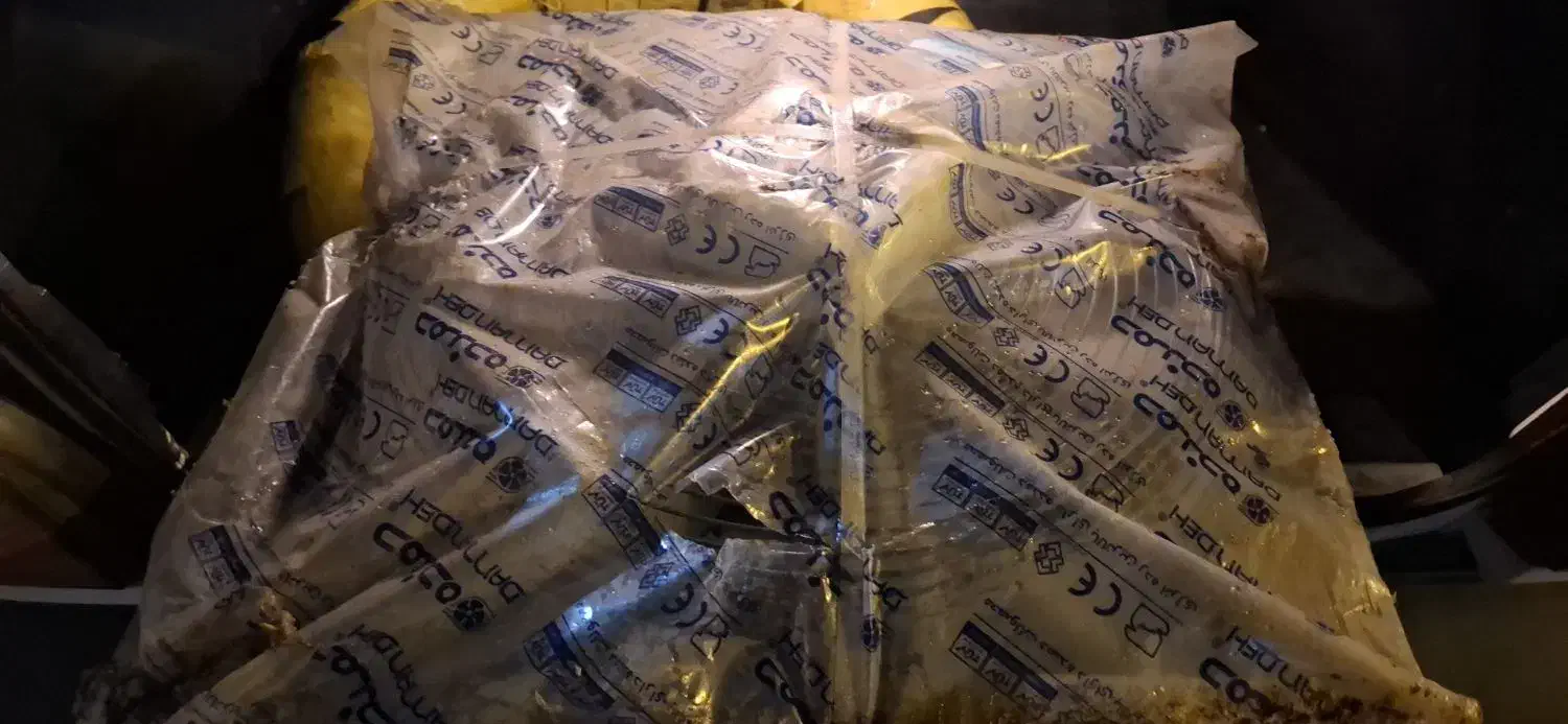 یک عدد فن دمنده ۶۰ . ۶۰ نوع|پنکه و تصفیه‌کنندهٔ هوا|شوشتر, |دیوار