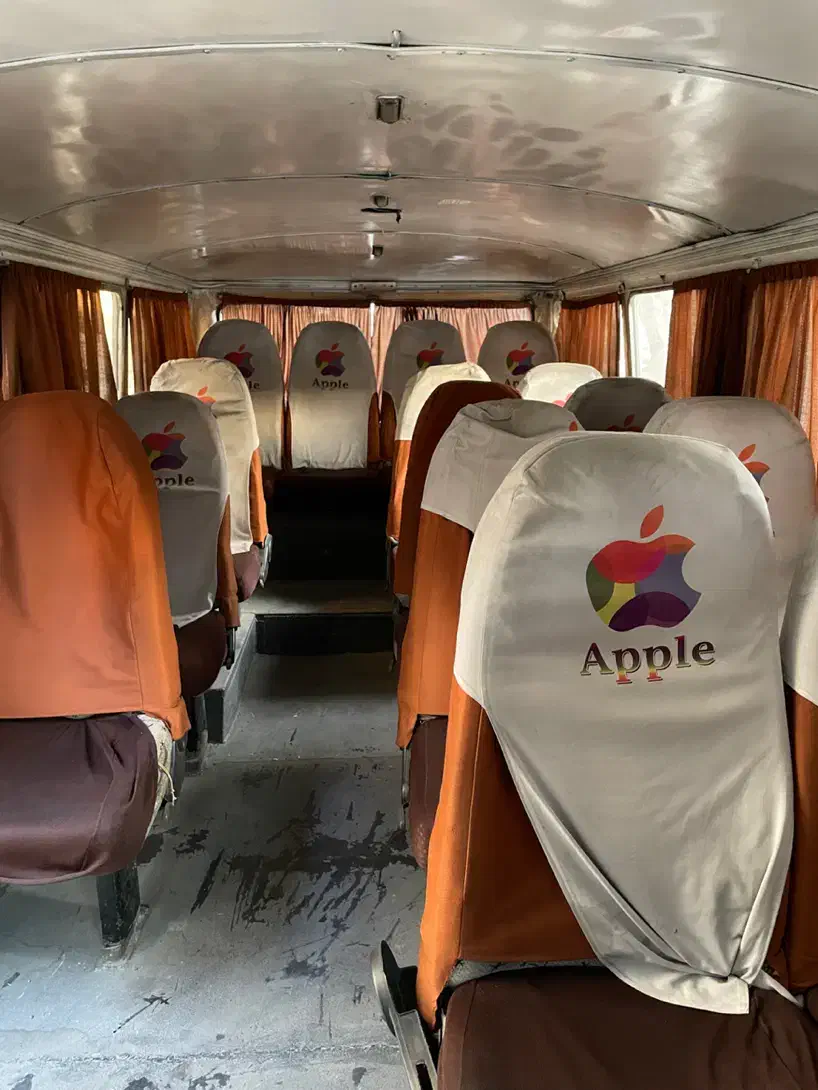 مینی بوس بنز|خودرو سنگین|رباط‌کریم, حصار مهتر|دیوار