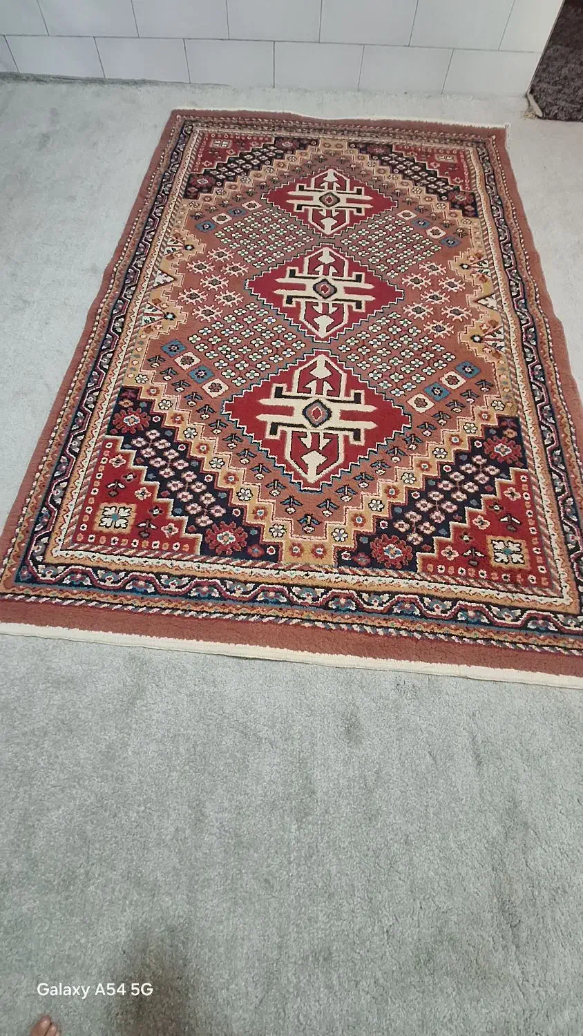 یک عدد گلیم فرش ۱/۵۰ در۲/۳۰|گلیم، جاجیم، گبه|اراک, |دیوار