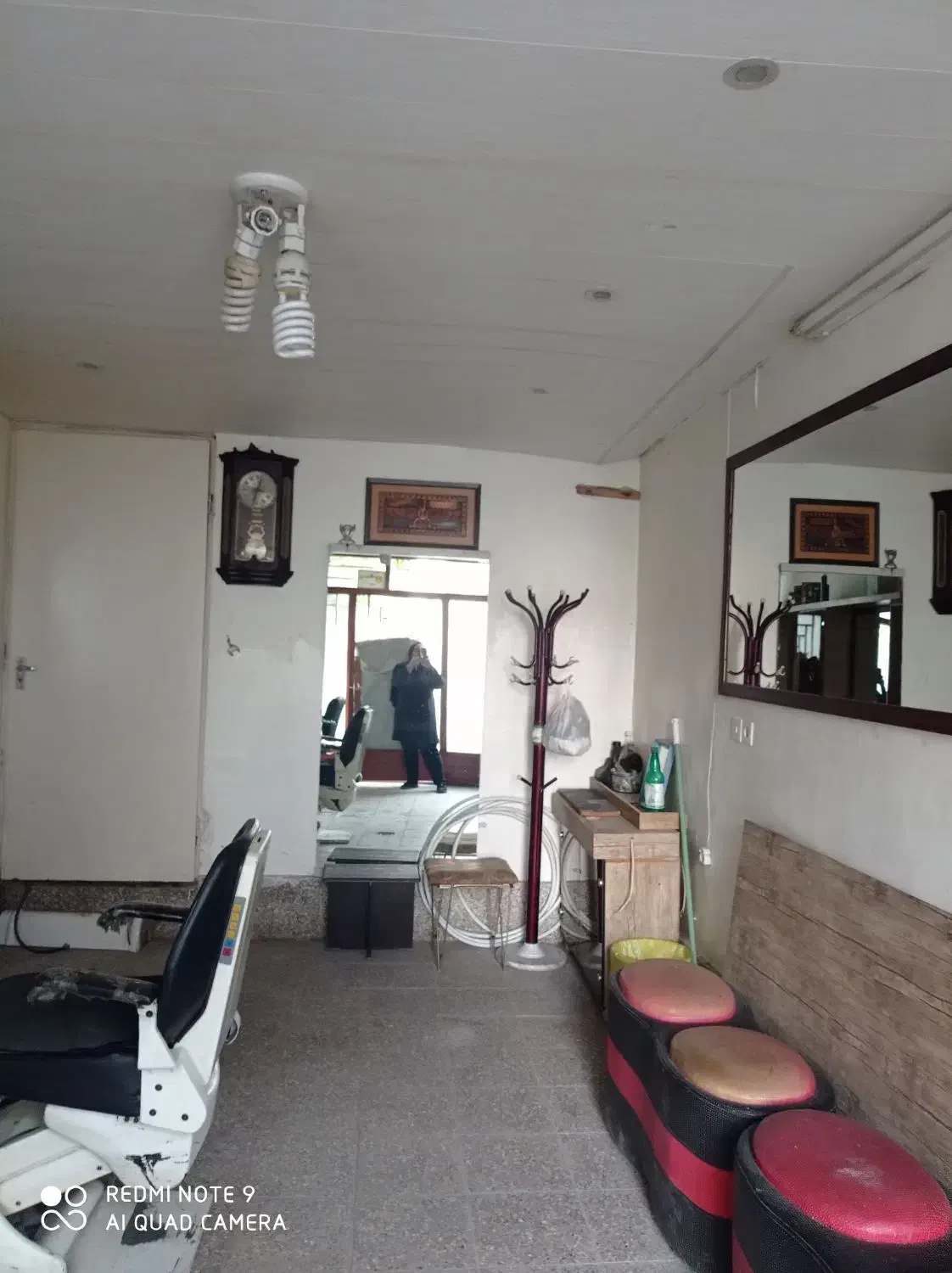 یک باب مغازه شهر ابریشم محله باغ ابریشم|اجارهٔ مغازه و غرفه|ابریشم, |دیوار